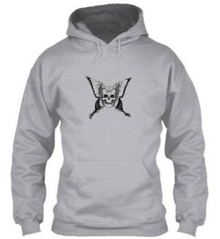 Le crâne gothique de papillon a inspiré le hoodie de conception