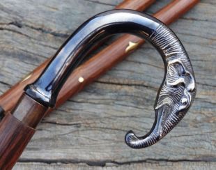 Designer Brass Handle couleur noire Style Antique Style Elephant forme poignée Cane Wooden Walking Stick