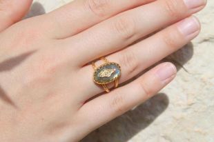 Anneau de Labradorite, anneau de pierre précieuse, anneau de pince, anneau de pierre, anneaux de déclaration, anneau de Solitaire, anneau de boho, anneau argenté 925, anneau de marteau, anneau ovale, boho