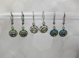 Fils de Dainty, Tiny, strass Swarovski cristal multi-Pierre 2-Tier (8 mm) Antique cadre Drop boucles d’oreilles argent, dormeuse ou poissons crochet d’oreille