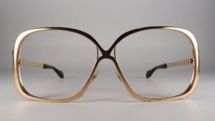 Vintage Silhouette Mod 404 Lunettes de soleil surdimensionnées pour femmes Cadres des lunettes Brushed Gold Tone Metal Rectangular Square 70s Glasses Unique Rare