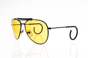 Yellow Aviator Sunglasses Worn By Jae Bong Chris Lew Kum Hoi In Eurovision Song Contest The Story Of Fire Saga Spotern