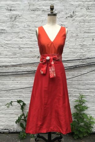 Orange - Rouge 2 tonalité V cou Longueur de thé Une ligne Bridesmaid Dress. Fait sur commande