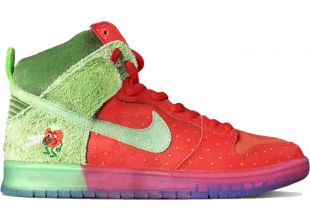 nike sb dunk high strawberry cough stores