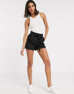 Asos - tie waist shorts with pleat detail