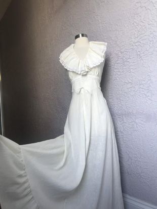70's vintage Whte Gauze Lace Ruffle Hippie Halter Maxi Dress X-Sm