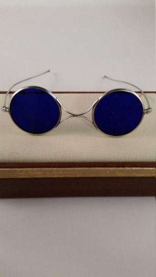 1900s Early Century Welding Glasses; Cobalt Blue Lenses w/ Silver Tone Frame; Non-Prescription; Rx-able; Good Antique Condition; Steampunk