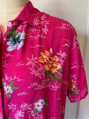 1990's Bill Blass Jeans Deadstock Pink Hawaiian Shirt