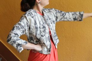 Snakeskin Print Cotton Jacket Size M, Animal Snake Print Womens Blazer, Long Sleeve Cropped Jacket, Womens Outerwear, Black White Clothing