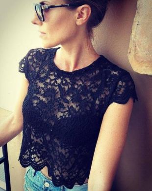 Black Lace Top Femmes Top Femmes Lace Tops Femmes Black Lace Top Lace Blouses Transparent Top Manches courtes Top Summer Femmes Top Lace Tops