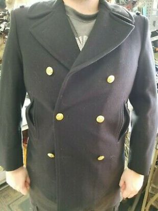 Used US Navy PEA Coat Gold Buttons