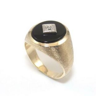 10K Yellow Gold Ring Size 8.25 Men's Black Onyx Diamond
