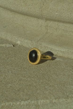 Anneau d’onyx noir d’or d’or d’or d’or d’or, anneau ovale d’onyx, anneau d’onyx d’or, anneau ovale noir