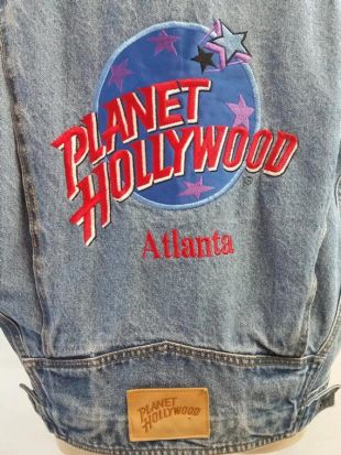 vintage Planet Hollywood Atlanta Denim Jacket Hip Hop Trucker Club Women's Oversize 8 Small excellent vintage condition
