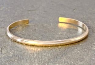Dainty Solid 14k Bracelet manchette en or Demi-tour avec finition miroir - BR551
