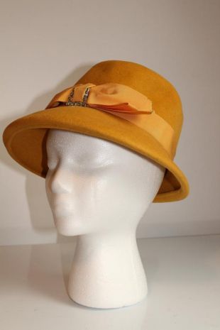 vintage Velour Felt Ladies Hat Muted Mustard Yellow Cloche Styled