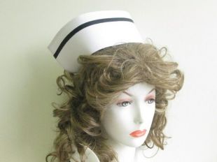 casquette d'infirmière vintage