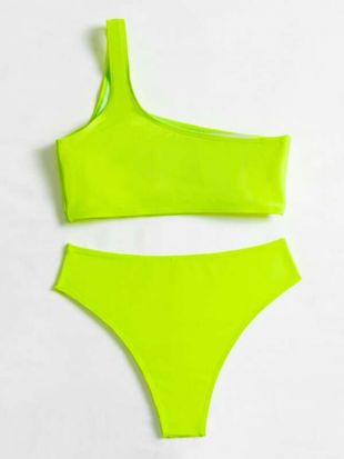 Bikini asymétrique vert fluo de kylie jenner