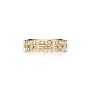 Tiffany T True wide ring in 18k gold with pavé diamonds, 5.5 mm wide