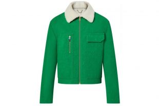 The green workwear jacket in denim with Louis Vuirron monogram worn by Leto  in her video clip All over again