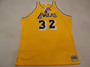 Mitchell & Ness Authentic 1979-80 Lakers Magic Johnson #32 Yellow Jersey Size 60