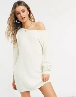 Robe pull à épaule dénudée - Blanc