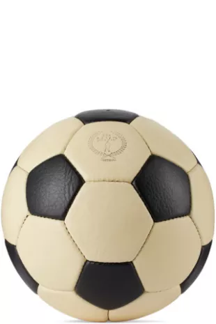 Ballon de football blanc cassé et noir en cuir