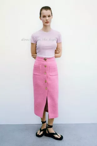 Pink Textured Skirt with Buttons