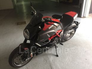 DUCATI DIAVEL 1200 CARBON RED 2014