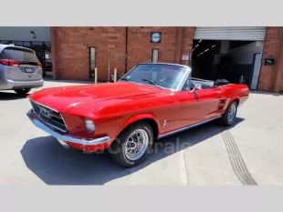 FORD MUSTANG CABRIOLET 289 CI V8 RED 67 1968 ESSENCE