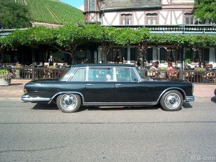 Limousine Mercedes Benz 600
