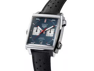 The Tag Heuer Monaco watch worn by Vincenzo Cassano Song Joong ki