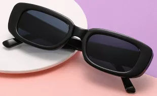 Kuguaok - Retro Rectangle Sunglasses