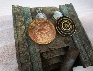 John Wick Continental Hotel Gold Coin and Adjudicator Coin, Underworld Coins, Gift for Boyfriend, Movie Collectible Ornament