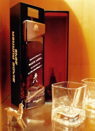 Johnnie Walker Limited Edition Blade Runner 2049 Whisky (700ml 49%alc) NEU! OVP! | eBay
