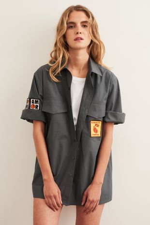 chemise grise