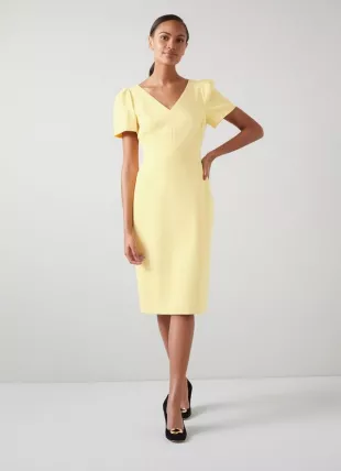 LK Bennett Rebecca Lemon Crepe Shift Dress worn by Zohreen Shah as seen in Good Morning America on October 26 2022 Spotern