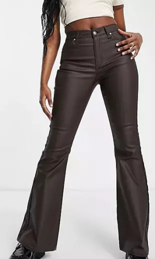 Jamie Flare Jeans in Coated Brown