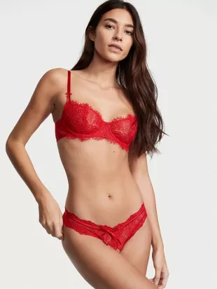 Victoria's Secret Wicked Unlined Balconette Bra worn by Thea Mays (Camille  Hyde) as seen in All American: Homecoming (S02E07)