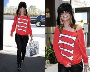 Caveman Baggy Beach Jumper in Free Love Red