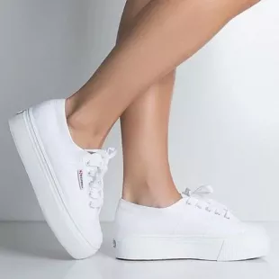 2790 AcoTW White Shoes