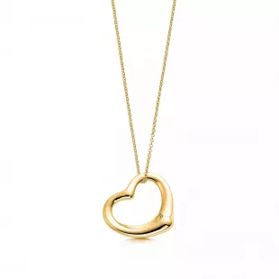 Elizabeth montgomery heart on sale necklace