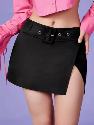 Buckle Belted Slit Hem Skirt