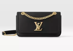 Louis Vuitton LockMe Chain Bag East West worn by Shereé Whitfield