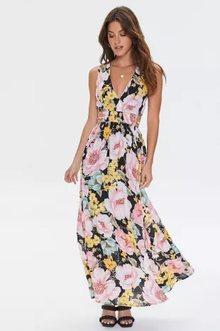 Forever 21 Plunging Floral Maxi Dress Plunging Floral Maxi Dress worn by  Jasmine Pineda as seen in 90 Day Fianc: Before the 90 Days (S06E02) |  Spotern