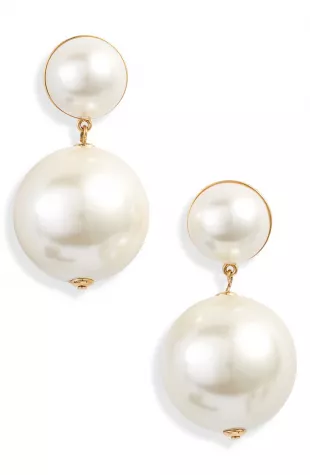 Lele Sadoughi - Imitation Pearl Doorknocker Earrings