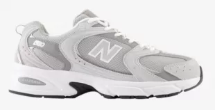 530 Sneakers