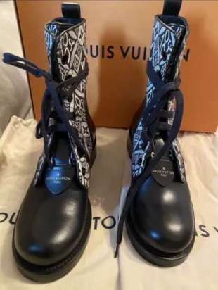 Louis Vuitton Metropolis Flat Ranger Boots worn by Christina El Moussa as  seen in Christina on the Coast (S05E05)