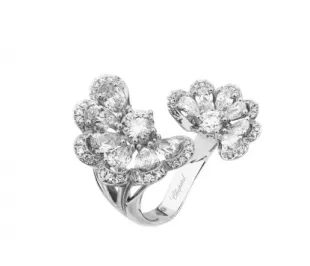 Precious Lace Nuage Ring
