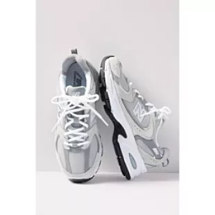 530 Sneaker